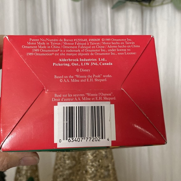 Vtg 1989 Alderbrook/Noma Pooh/Piglet downhill sled rotation ornament - Picture 6 of 9